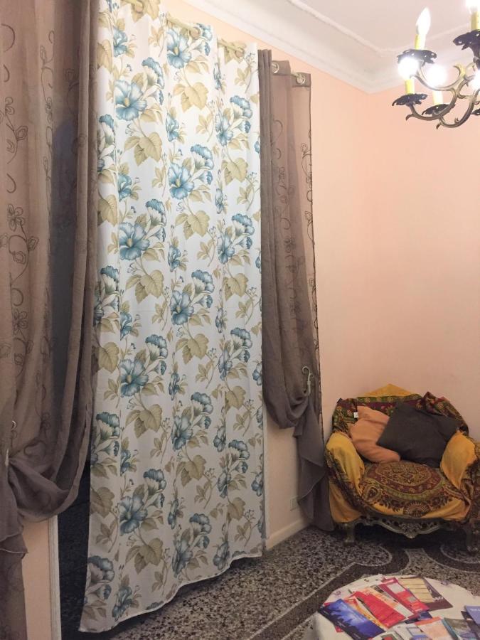 Appartamento In Centro Zona Fiera,Davanti Al Galliera Genova Esterno foto
